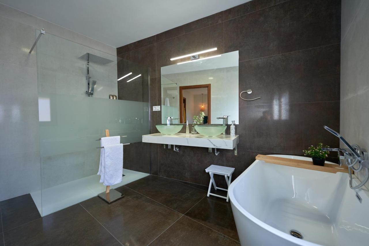 Duplex Casa De Las Argollas Grand Suite Parking Gratis Пласенсия Екстериор снимка