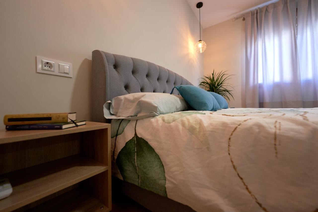 Duplex Casa De Las Argollas Grand Suite Parking Gratis Пласенсия Екстериор снимка