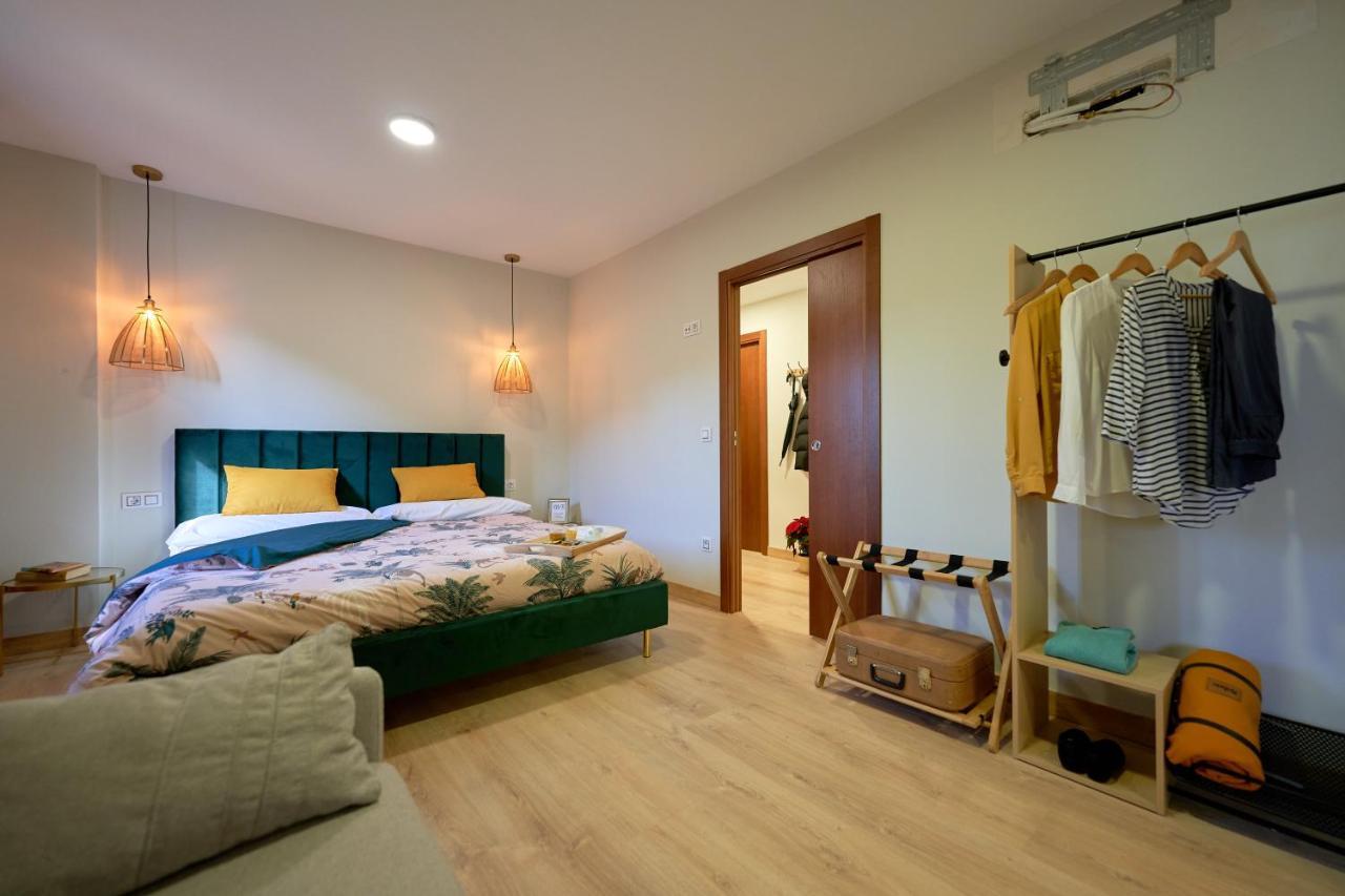 Duplex Casa De Las Argollas Grand Suite Parking Gratis Пласенсия Екстериор снимка